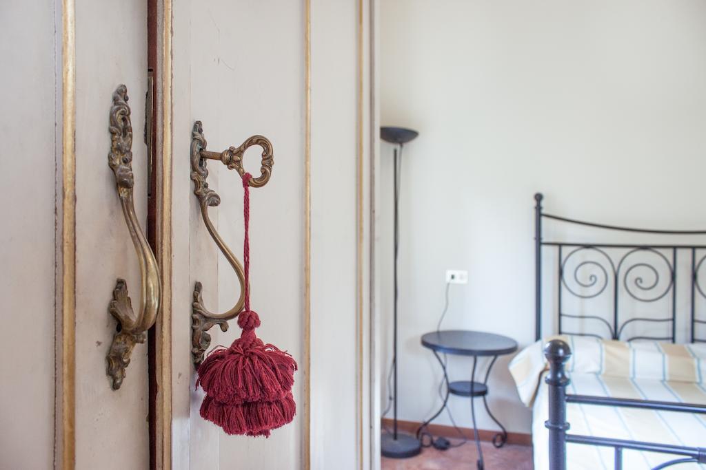 Casa La Viola Blu Bed & Breakfast Cernobbio Ruang foto