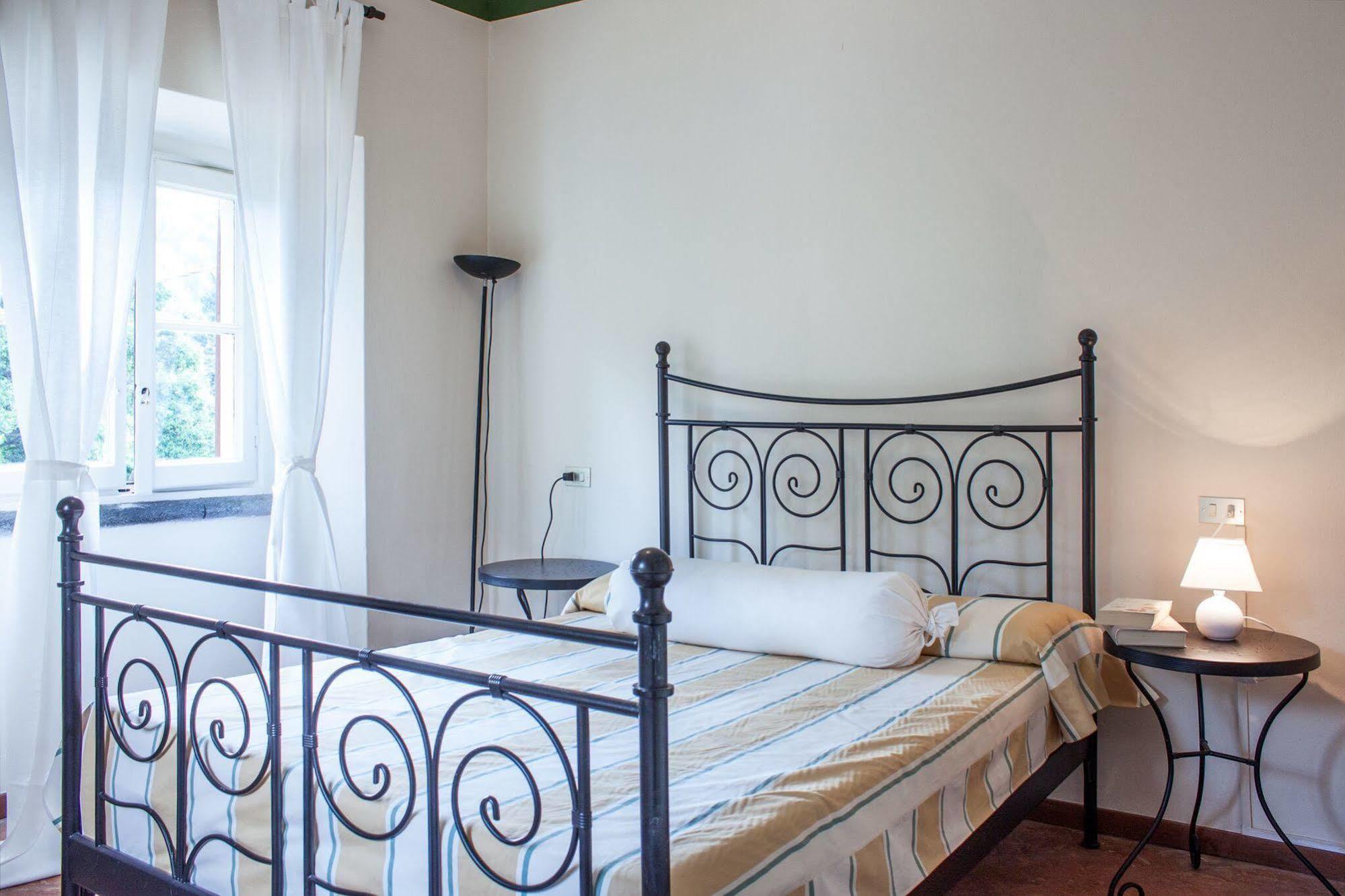 Casa La Viola Blu Bed & Breakfast Cernobbio Bagian luar foto
