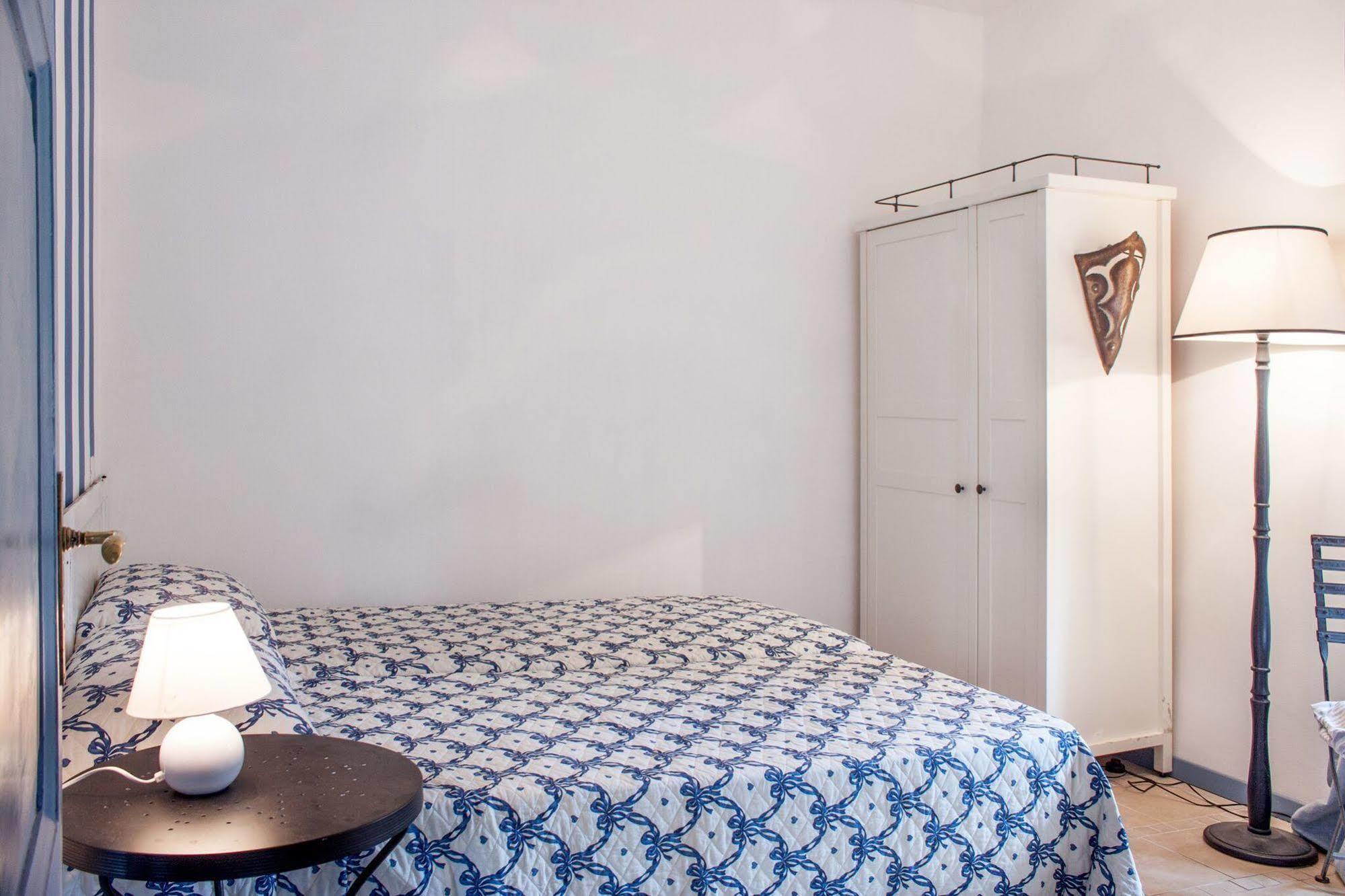 Casa La Viola Blu Bed & Breakfast Cernobbio Bagian luar foto
